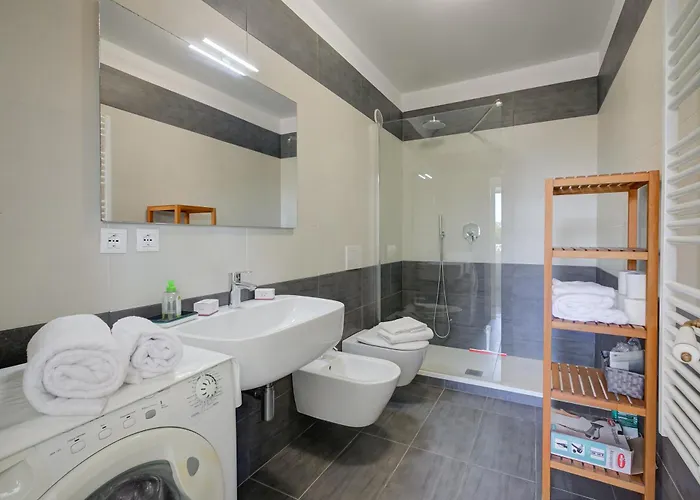 Azur - Happy アパート